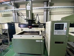 중고 방전기 EDNC 85E,방전가공기,중고방전가공기,방전가공기계,중고방전가공기계